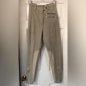 This is a pair of really nice beige riding pants.